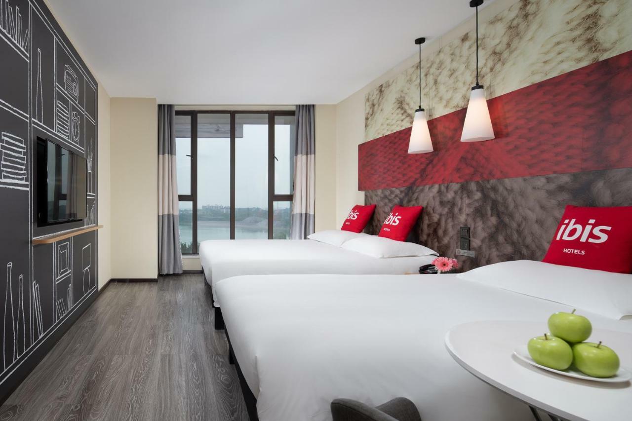 Ibis Hotel Emeishan Zewnętrze zdjęcie